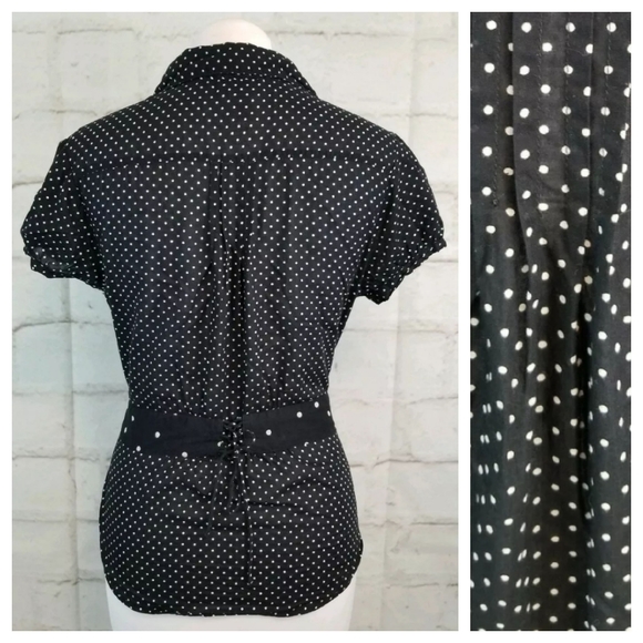 🇨🇦 Black & White Polka Dot Cap Sleeve Blouse - Picture 4 of 6